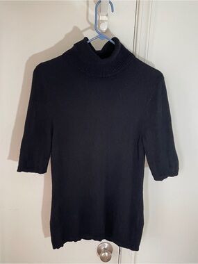 H&M Black 100% Cashmere Short Sleeve Fuzzy Turtleneck Sweater Size Medium